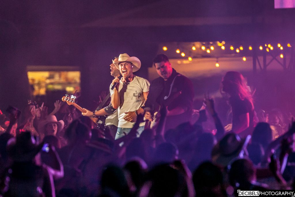 Dustin Lynch